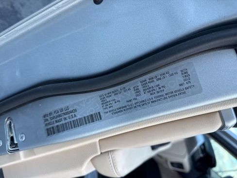 Certified 2022 Jeep Grand Cherokee Limited image 30