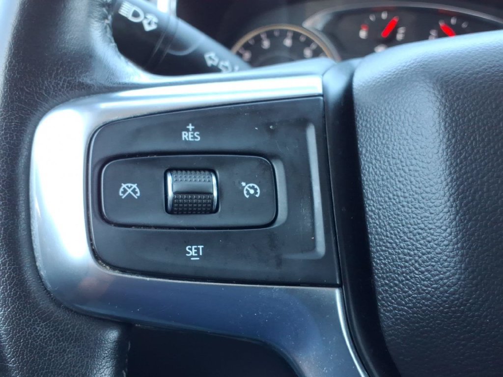 Used 2020 Chevrolet Blazer LT FWD image 23
