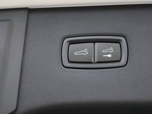 New 2026 Porsche Cayenne AWD/4WD image 18