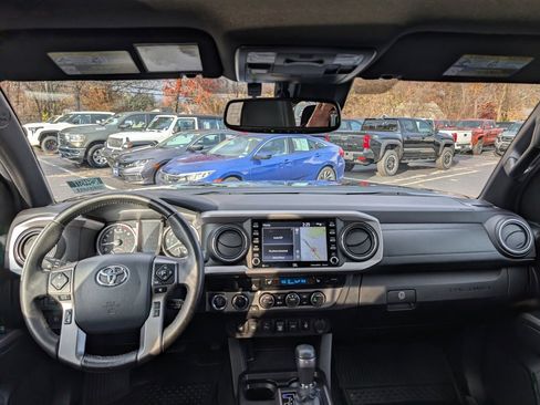 Certified 2020 Toyota Tacoma Limited image 22