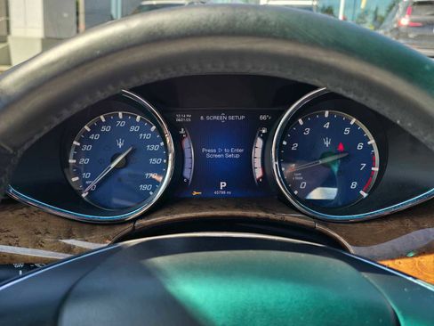 Used 2015 Maserati Quattroporte S Q4 image 23