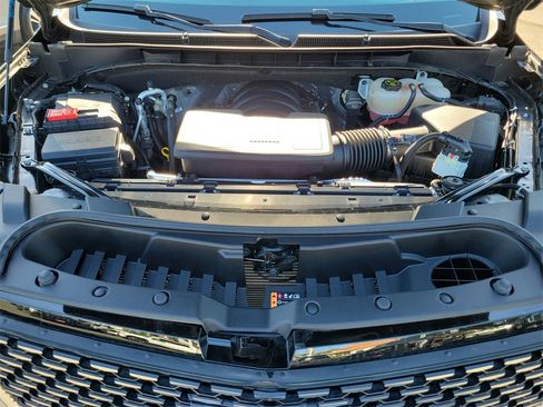 Certified 2024 Cadillac Escalade Premium Luxury image 30