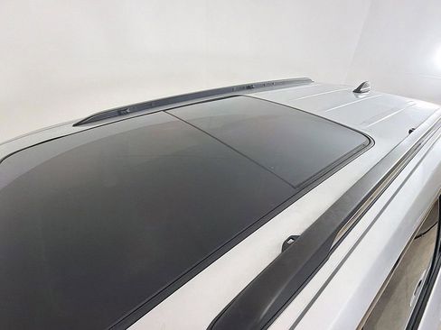 Used 2021 Jeep Grand Cherokee L Limited image 20