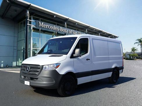 New 2025 Mercedes-Benz Sprinter 2500 image 1