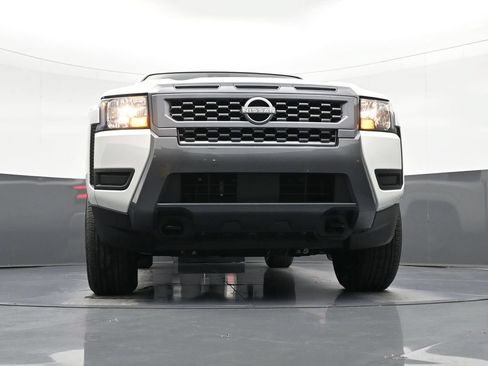 Certified 2025 Nissan Frontier SV AWD/4WD image 21
