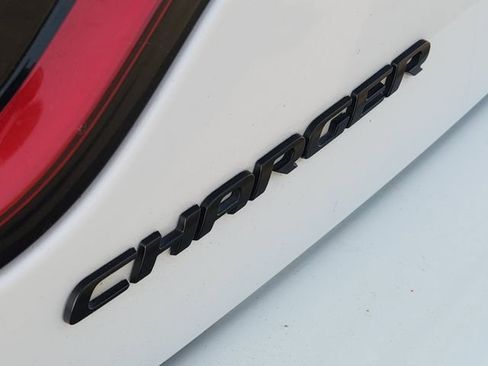 Used 2019 Dodge Charger SXT w/ Blacktop Package RWD image 12