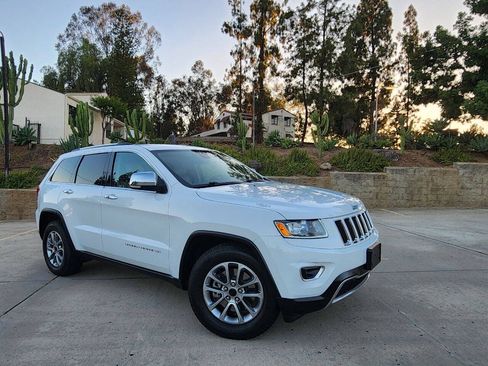 Used 2015 Jeep Grand Cherokee Limited AWD/4WD image 39