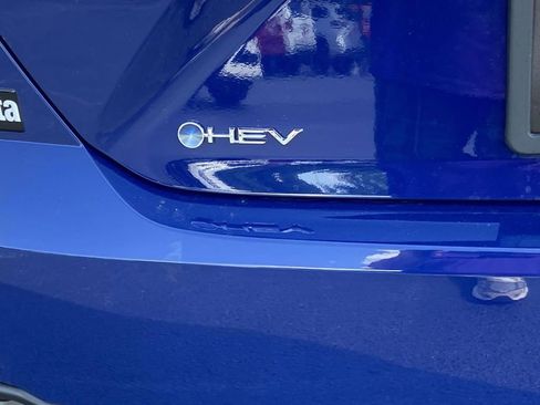 New 2026 Toyota Camry SE image 11