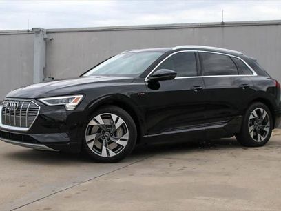 Certified 2023 Audi e-tron Premium Plus w/ Premium Plus Package