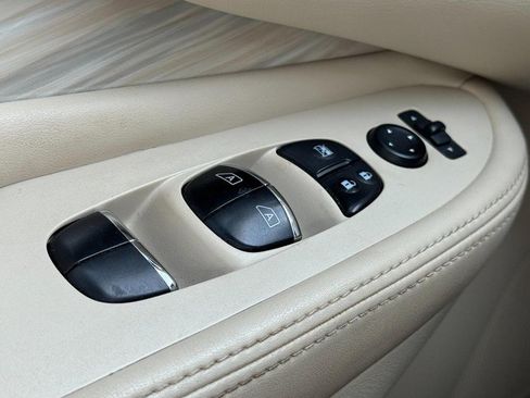 Used 2017 Nissan Murano SL w/ SL Technology Package image 23