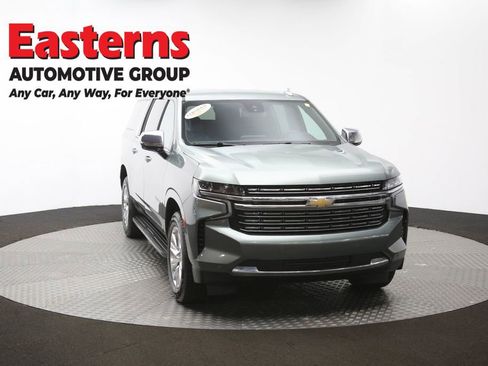 Used 2023 Chevrolet Suburban Premier image 56