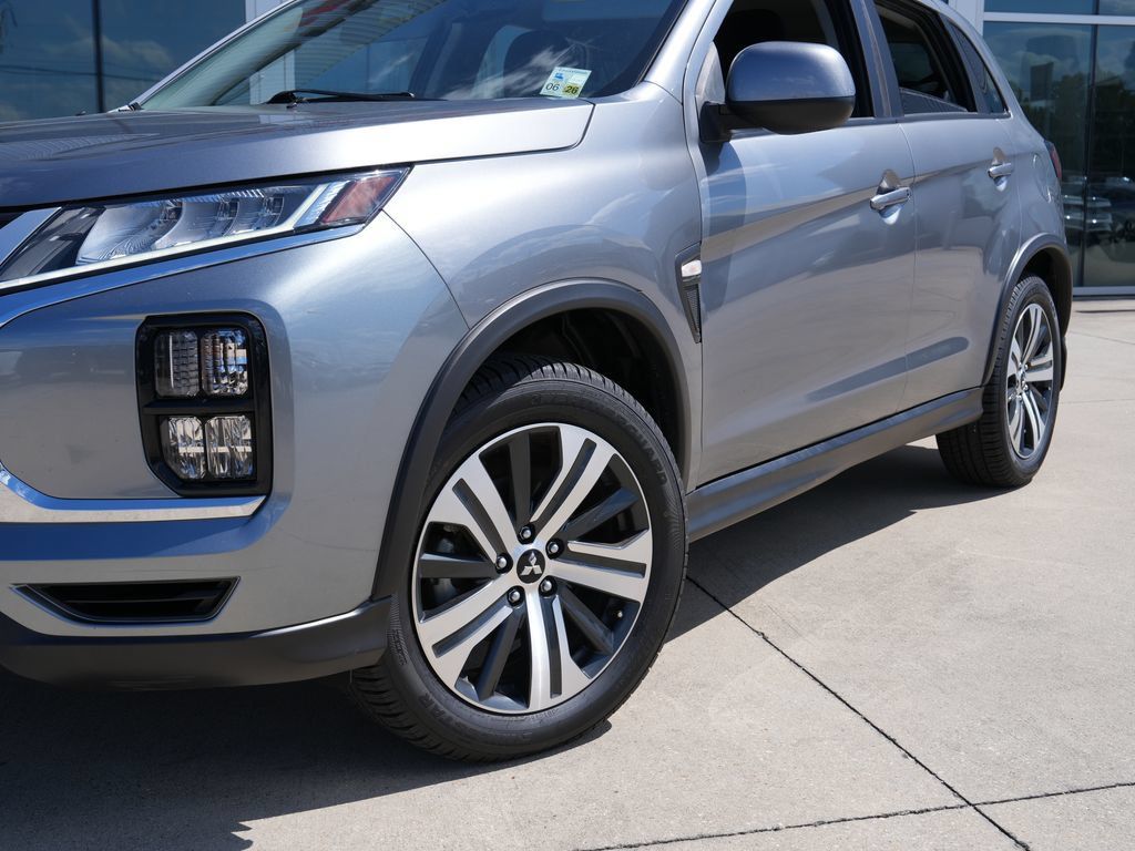 Used 2023 Mitsubishi Outlander Sport AWD image 9