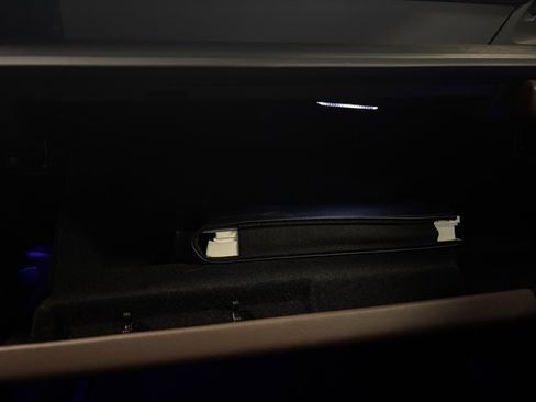 Used 2024 Porsche 911 Targa 4 GTS image 32