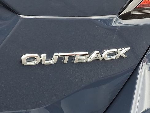 Used 2024 Subaru Outback Premium AWD/4WD image 31