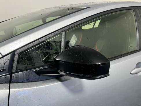 New 2026 Toyota Prius Plug-In Hybrid FWD image 12