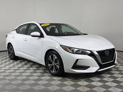 Used 2023 Nissan Sentra SV image 3
