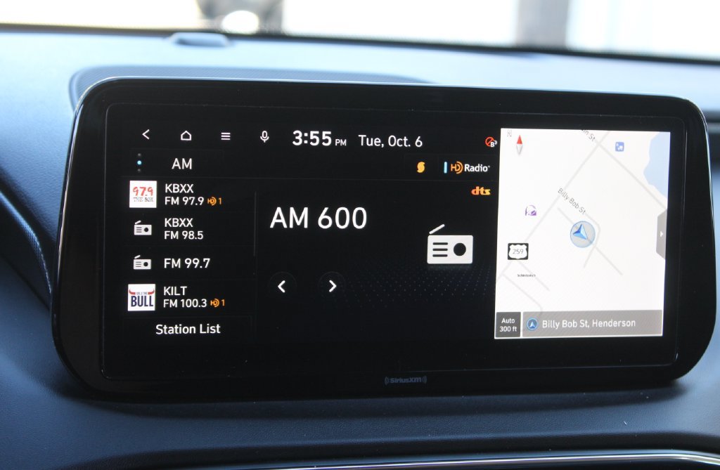 Used 2023 Hyundai Santa Fe SEL FWD image 19