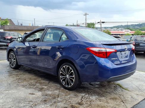 Used 2015 Toyota Corolla S FWD image 4