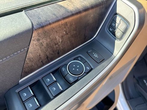 New 2026 Ford F250 Lariat w/ Black Appearance Package AWD/4WD image 14