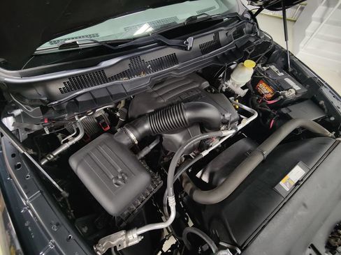 Used 2018 RAM 1500 Big Horn AWD/4WD image 4