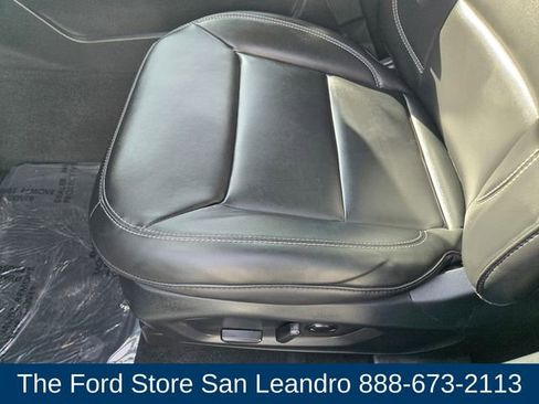 Certified 2024 Ford Explorer XLT w/ Equipment Group 202A image 17