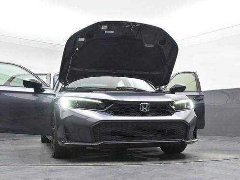 Used 2025 Honda Civic Sport image 41