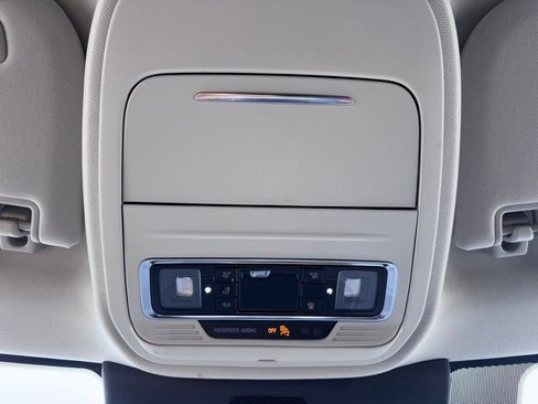New 2027 Lincoln Navigator Premiere AWD/4WD image 39