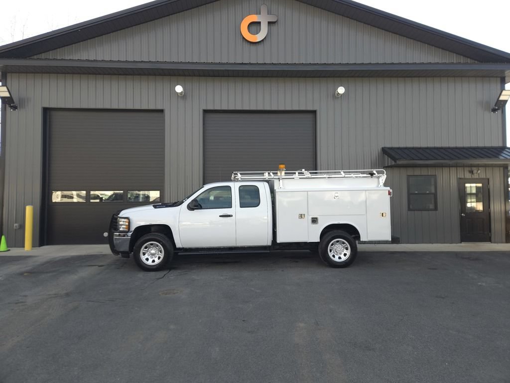 Used 2012 Chevrolet Silverado 3500 W/T AWD/4WD image 25