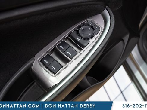 Used 2024 Chevrolet Malibu LT FWD image 17