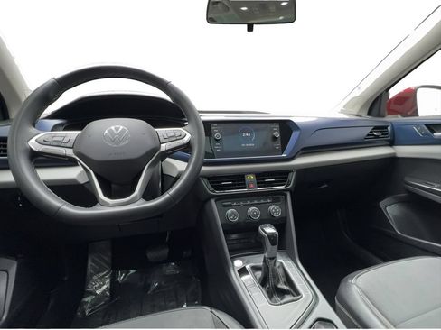 Used 2022 Volkswagen Taos SE FWD image 33