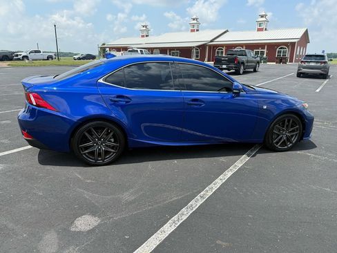 Used 2016 Lexus IS 350 w/ F Sport Package RWD image 4