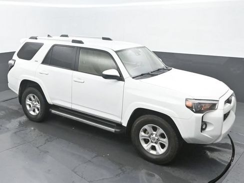 Used 2021 Toyota 4Runner SR5 RWD image 13