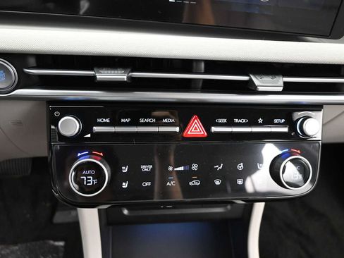 New 2026 Hyundai Tucson Limited AWD/4WD image 19