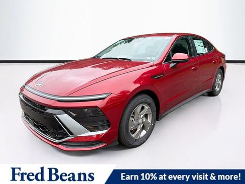 New 2026 Hyundai Sonata SE FWD image 3
