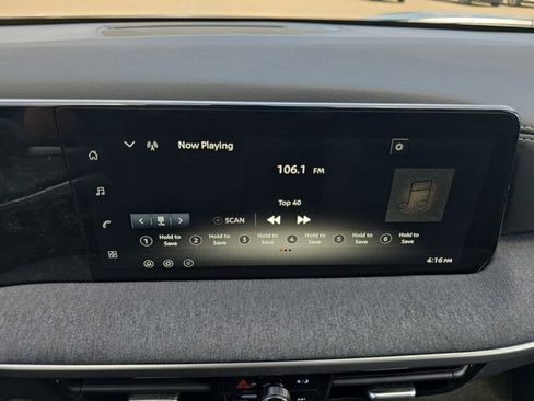 New 2026 Nissan Kicks SV AWD/4WD image 8