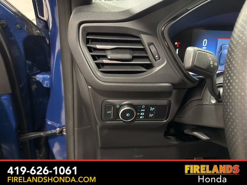 Used 2023 Ford Escape ST-Line Select image 16