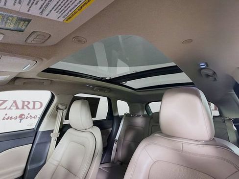 Certified 2022 Lincoln Corsair Reserve w/ Luxury Package FWD image 26