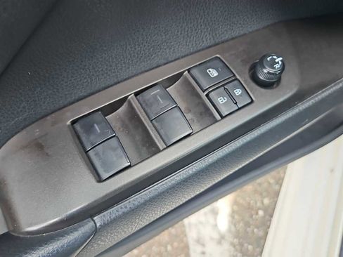 Used 2023 Toyota Camry SE AWD/4WD image 15