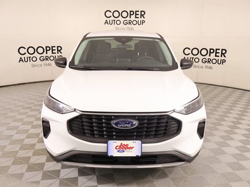 Used 2025 Ford Escape Active AWD/4WD image 8