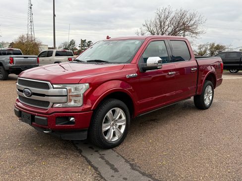 Used 2018 Ford F150 Platinum w/ Max Trailer Tow Package image 17