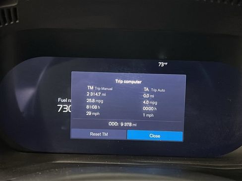 Certified 2026 Volvo XC60 B5 Plus AWD/4WD image 15
