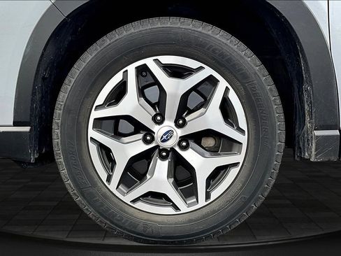 Used 2020 Subaru Forester Premium w/ Popular Package #1 AWD/4WD image 30
