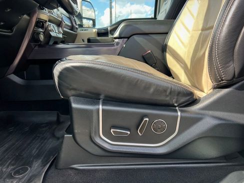 Used 2020 Ford F450 Limited AWD/4WD image 40