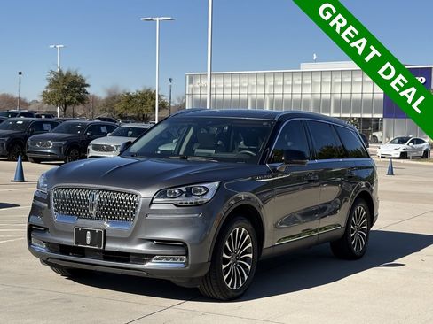 Used 2023 Lincoln Aviator Reserve w/ Equipment Group 201A image 3