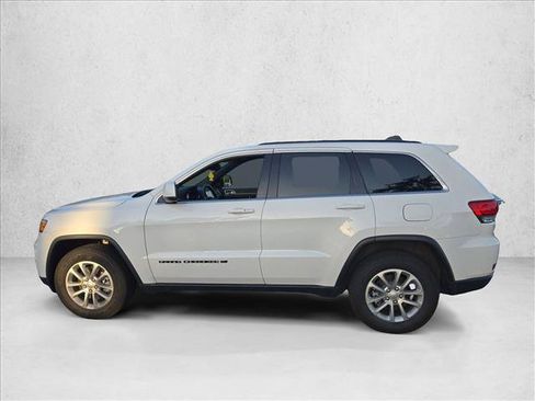 Used 2022 Jeep Grand Cherokee Laredo E w/ Security & Convenience Group AWD/4WD image 8