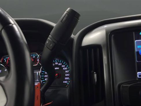 Used 2015 Chevrolet Silverado 1500 LT w/ Rally 2 Edition image 21