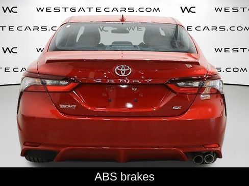 Used 2023 Toyota Camry SE image 7