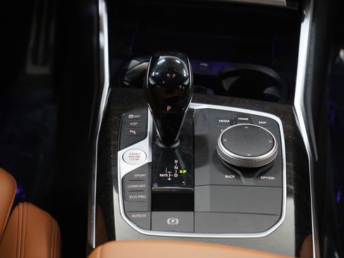 Used 2022 BMW M340i xDrive w/ Premium Package image 17