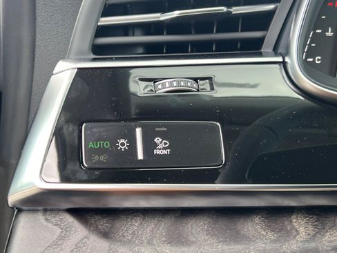 New 2026 Audi Q8 Premium Plus AWD/4WD image 22