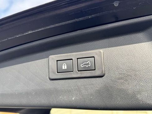 Used 2020 Subaru Outback Premium w/ Popular Package #1 image 30